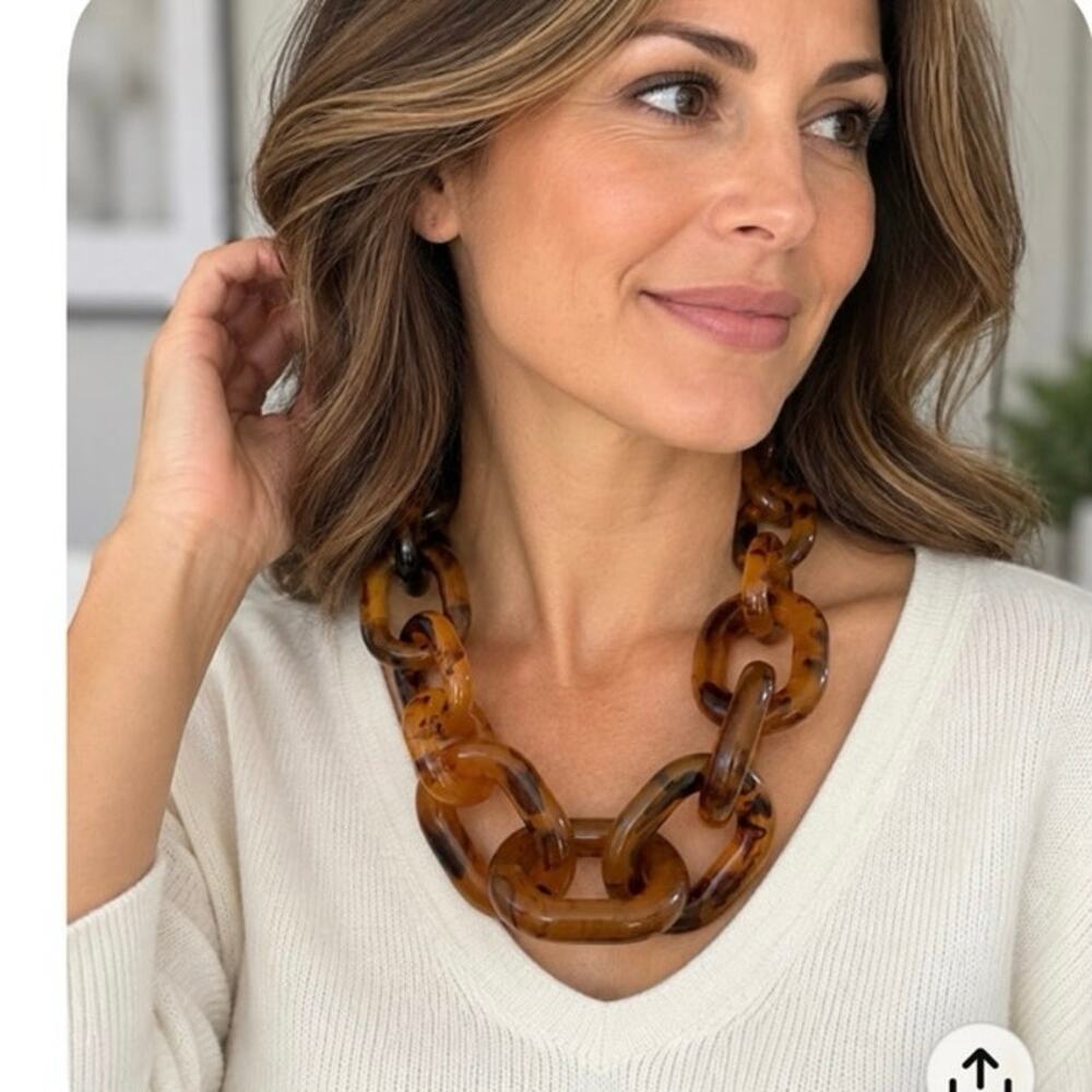 Chunky Tortoiseshell Acrylic Chain Link Statement Necklace Brown Gold Tone. 21"